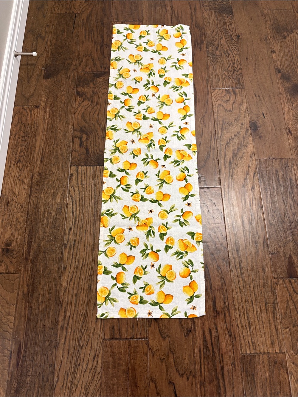 42inch small table runner lemon/ bee print